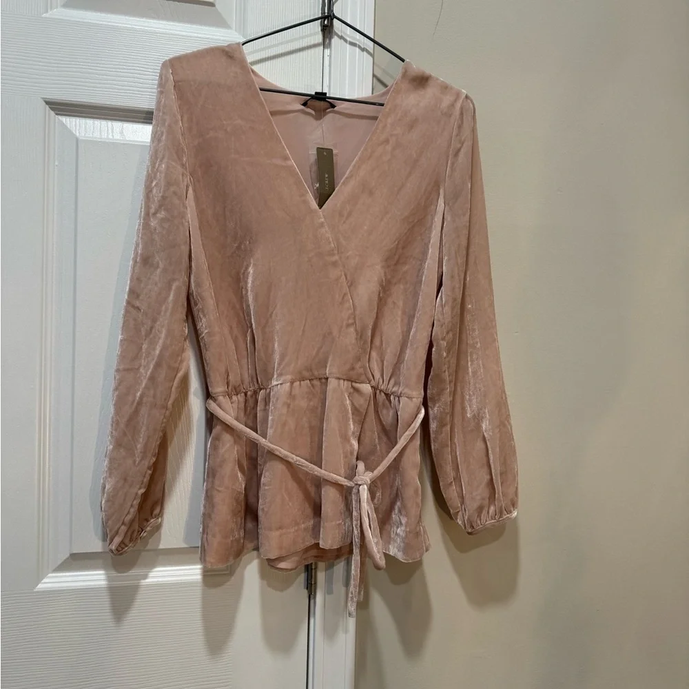 J Crew Women Blush Pink Velvet V-Neck Long Sleeve Top With Tie Size 4